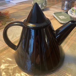 TOSCANY Vintage Midcentury Art Deco Claudia Shuride BLACK Teapot